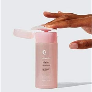 Glossier Solution Exfoliating Skin Perfector